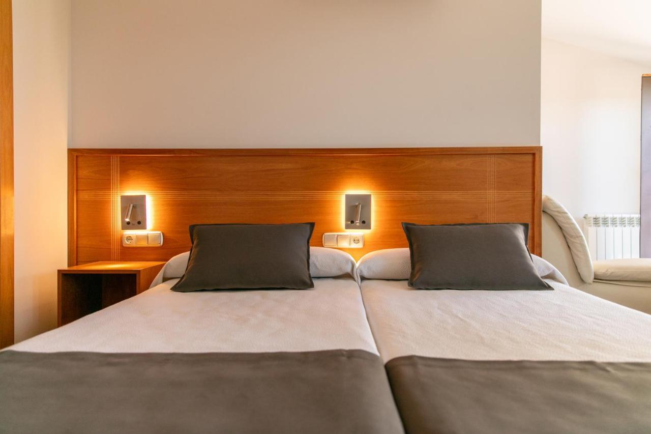 Aparthotel Cal Marçal Puig-reig Dış mekan fotoğraf