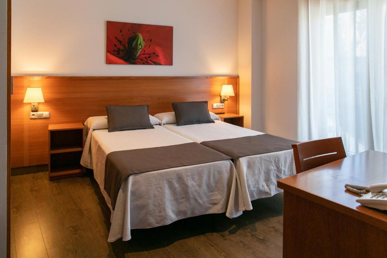 Aparthotel Cal Marçal Puig-reig Dış mekan fotoğraf