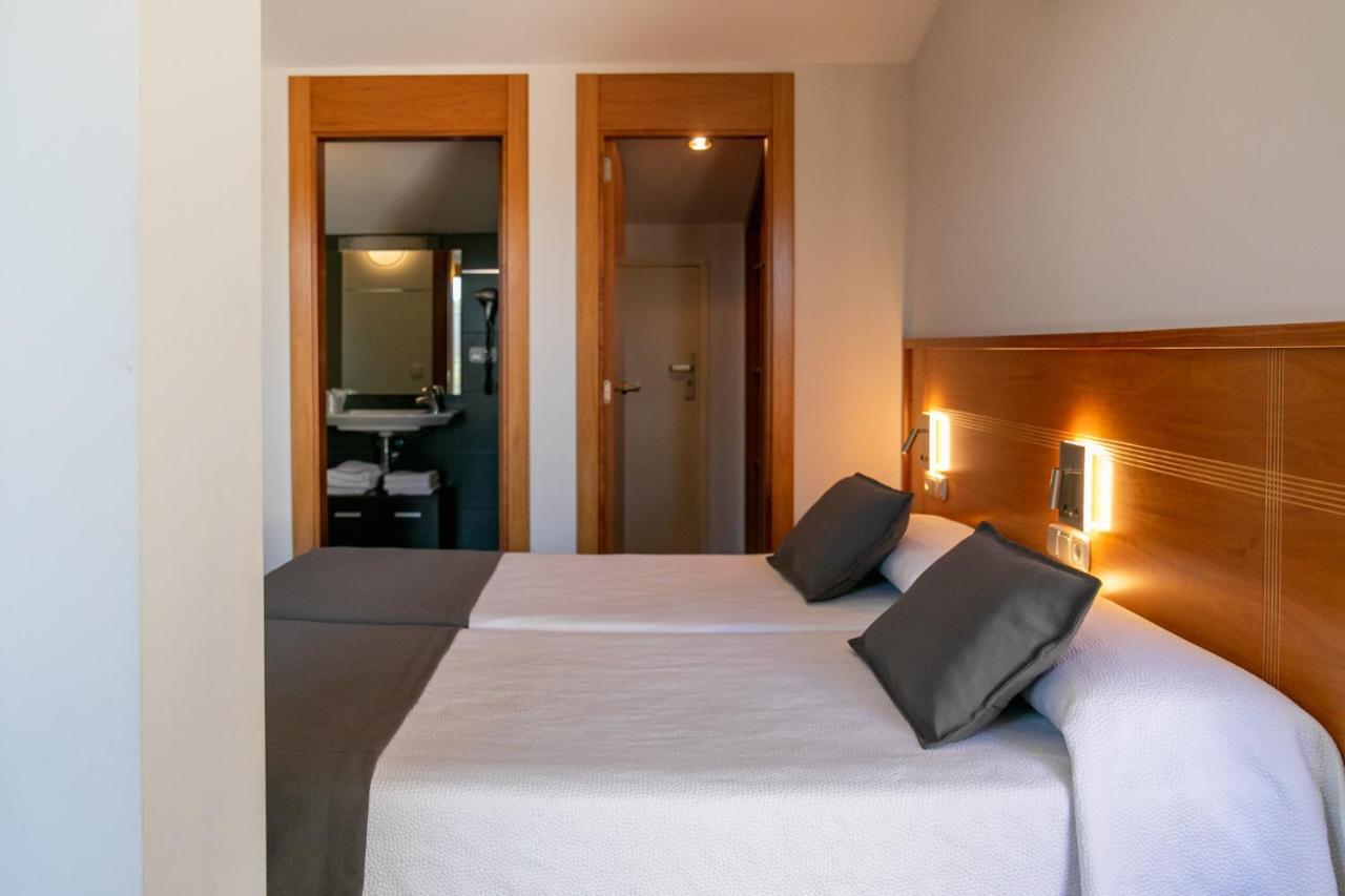 Aparthotel Cal Marçal Puig-reig Dış mekan fotoğraf