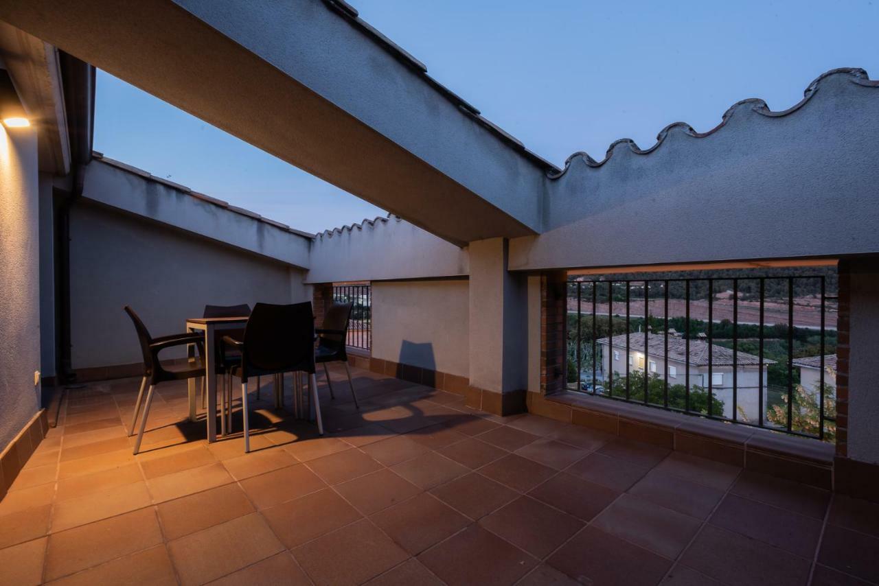 Aparthotel Cal Marçal Puig-reig Dış mekan fotoğraf