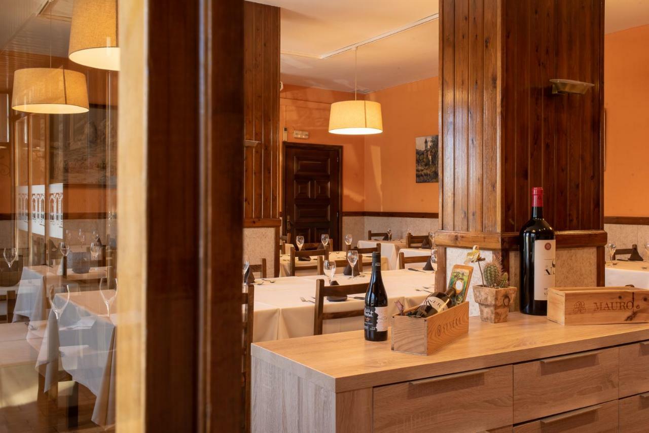 Aparthotel Cal Marçal Puig-reig Dış mekan fotoğraf